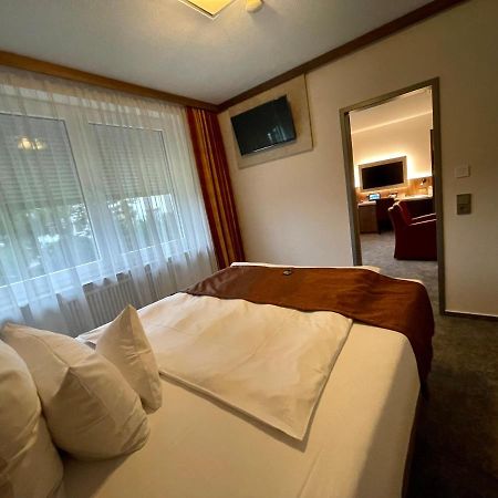 Hotel Merkur Landstuhl Kültér fotó