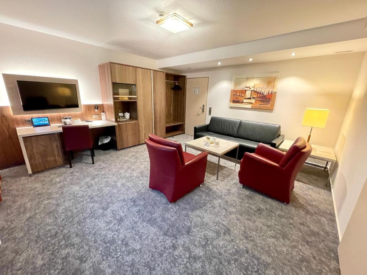 Hotel Merkur Landstuhl Kültér fotó